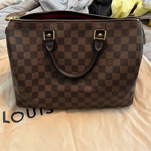 Louis vuitton speedy bag